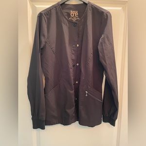 Barco one brand scrub jacket with buttons. Black size XS